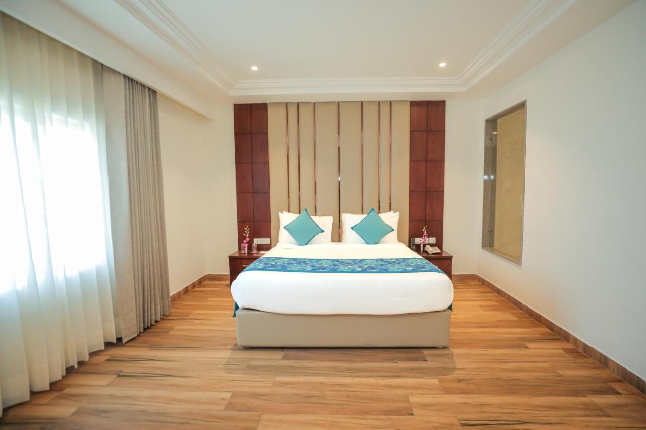 Regenta Place Phagwara By Royal Orchid Hotels Limited Eksteriør bilde