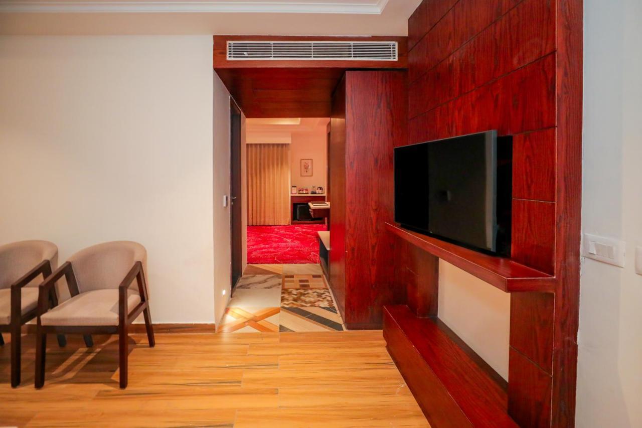 Regenta Place Phagwara By Royal Orchid Hotels Limited Eksteriør bilde