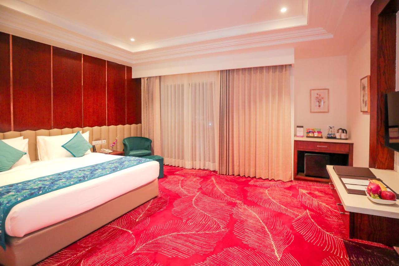 Regenta Place Phagwara By Royal Orchid Hotels Limited Eksteriør bilde
