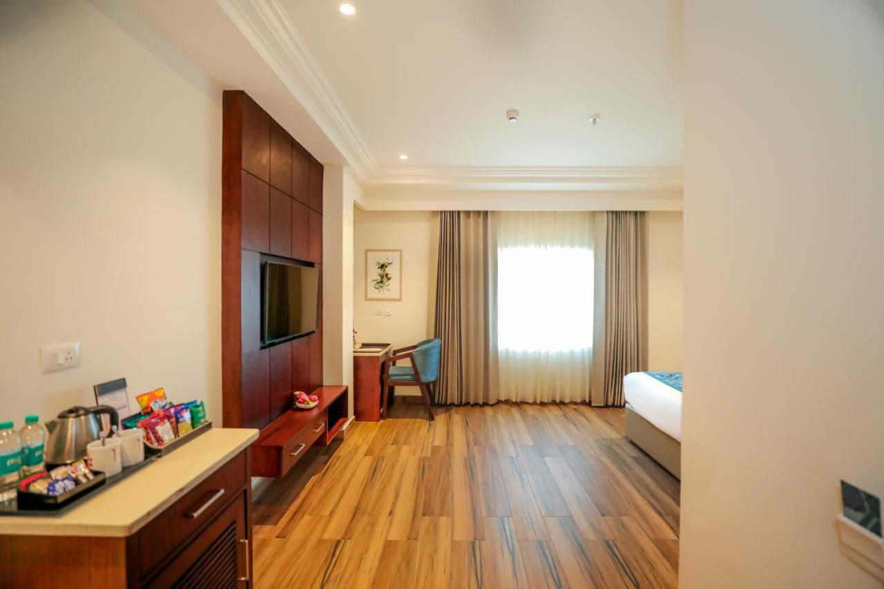Regenta Place Phagwara By Royal Orchid Hotels Limited Eksteriør bilde