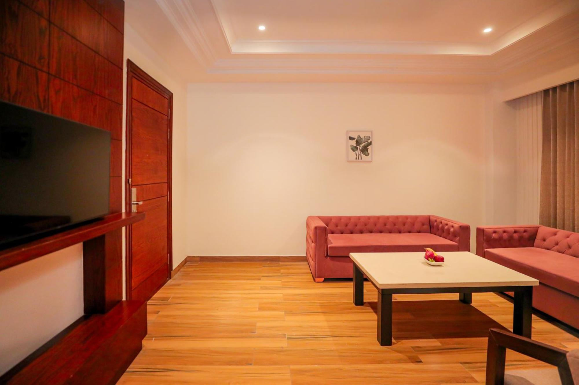Regenta Place Phagwara By Royal Orchid Hotels Limited Eksteriør bilde